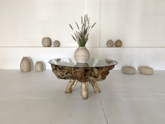 Amazona Root Dining Table