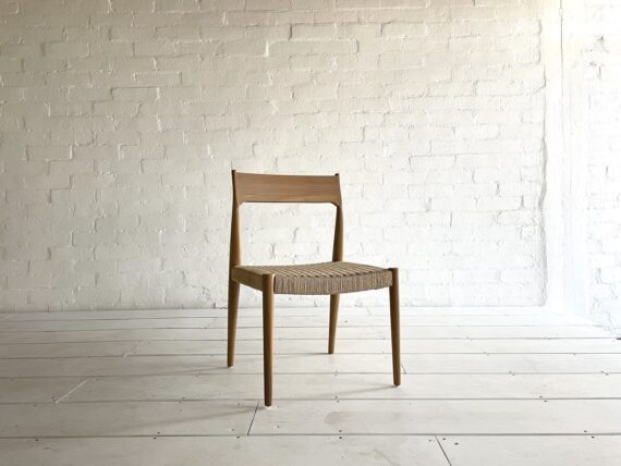 Arus Dining Chair