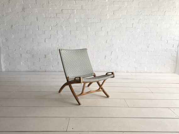 Vilhem Folding Chair